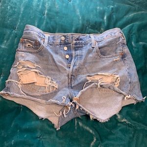 Levi shorts